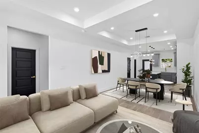 5515 Elm Springs Drive, Houston, TX 77048 - Photo 2