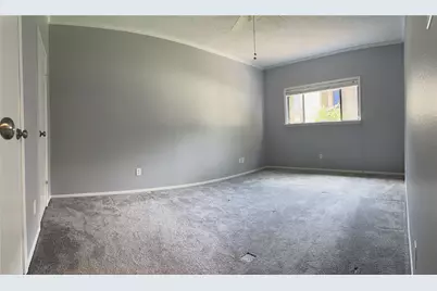 7037 N Holiday Drive, Galveston, TX 77550 - Photo 8