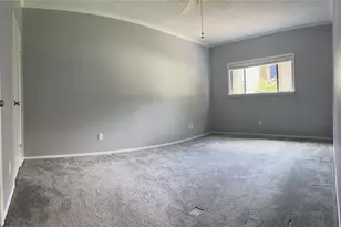 7037 N Holiday Dr, Galveston, TX 77550 - Photo 8