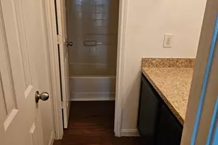 14955 Hidalgo Valley Ln, Houston, TX 77090 - Photo 16