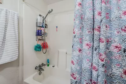 414 Jackson Avenue, Bacliff, TX 77518 - Photo 12