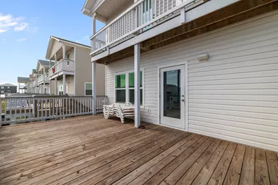 139 W Palm Street, Freeport, TX 77541 - Photo 6