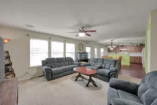 19511 Remington Martin Dr, Houston, TX 77073 - Photo 4