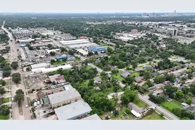 1918 Ojeman Road, Houston, TX 77080 - Photo 16
