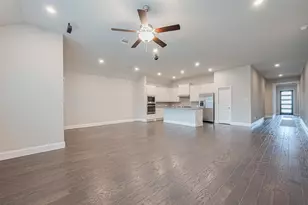 22092 Volante Dr, Spring, TX 77386 - Photo 8