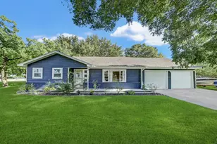 1 4th Ave N, Texas City, TX 77590 - Photo 1