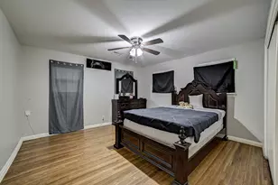 1 4th Ave N, Texas City, TX 77590 - Photo 24