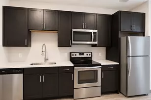 1111 N Durham Dr, Houston, TX 77008 - Photo 6