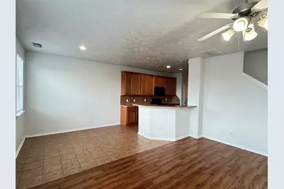 11531 Jacinth Court, Houston, TX 77066 - Photo 8