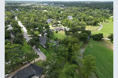 514 S Shadowbend Avenue, Friendswood, TX 77546 - Photo 38