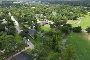 514 S Shadowbend Ave, Friendswood, TX 77546 - Photo 38