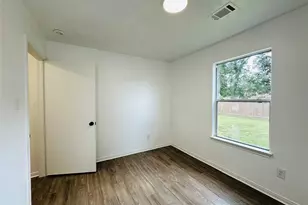16232 Sun View Ln, Conroe, TX 77302 - Photo 22