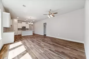 1309 Wicklow Frst St, Magnolia, TX 77354 - Photo 4