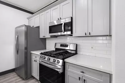 913 Panama Boulevard, Houston, TX 77009 - Photo 8