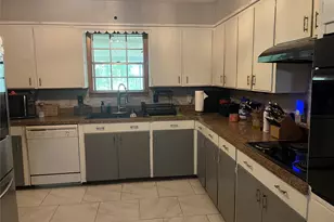 1429 Circle Dr, Sealy, TX 77474 - Photo 8