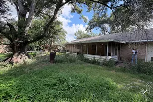 1429 Circle Dr, Sealy, TX 77474 - Photo 4