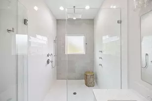 317 Sikes St, Houston, TX 77018 - Photo 22