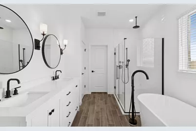 12322 Old Fashion Circle, Mont Belvieu, TX 77535 - Photo 14