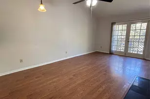 8055 Cambridge St, Houston, TX 77054 - Photo 4