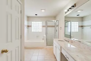 12565 Piping Rock Dr, Houston, TX 77077 - Photo 12