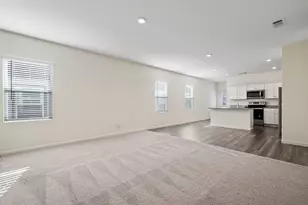 614 Edge Lake Ct, Conroe, TX 77316 - Photo 12