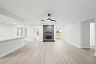 7435 Neal Ridge Dr, Houston, TX 77489 - Photo 8