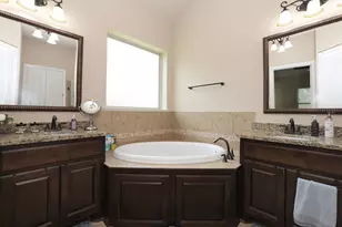 23311 Preserve View Cir, Spring, TX 77389 - Photo 32