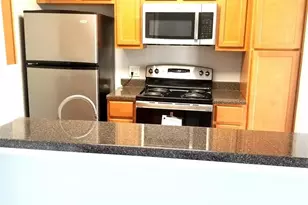 3045 Walnut Bend Ln, Houston, TX 77042 - Photo 4