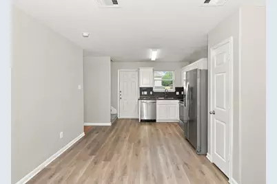 3922 Hollow Cove Lane, Richmond, TX 77469 - Photo 6
