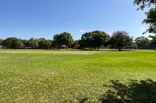 4302 McDermed Dr, Houston, TX 77035 - Photo 8