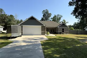 162 County Rd 2221, Cleveland, TX 77327 - Photo 1