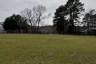 6 Oakland Ct, Huntsville, TX 77340 - Photo 1