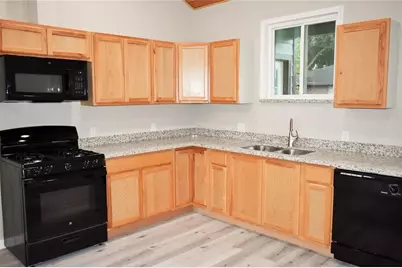 815 Leonard Avenue, Richmond, TX 77469 - Photo 2