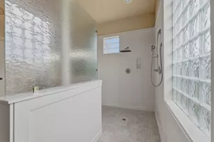 9305 Old River Ct E, Montgomery, TX 77356 - Photo 24
