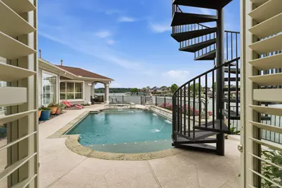 9305 Old River Court E, Montgomery, TX 77356 - Photo 32