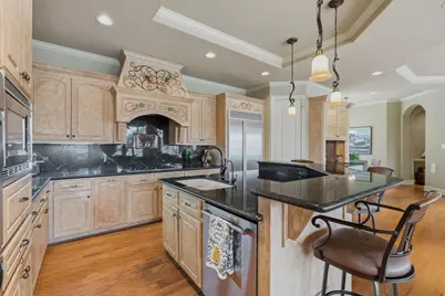 9305 Old River Court E, Montgomery, TX 77356 - Photo 12