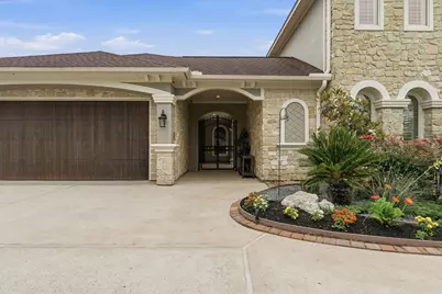 9305 Old River Court E, Montgomery, TX 77356 - Photo 4