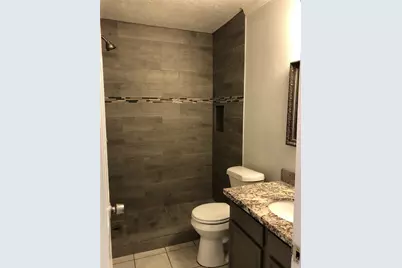 11075 Landsbury Court, Houston, TX 77099 - Photo 8