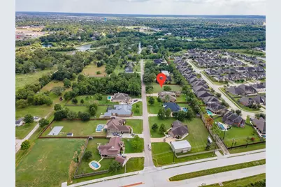 2930 Massengale Lane, Webster, TX 77598 - Photo 4