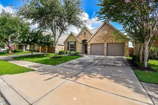 17514 Woodfalls Ln, Richmond, TX 77407 - Photo 2