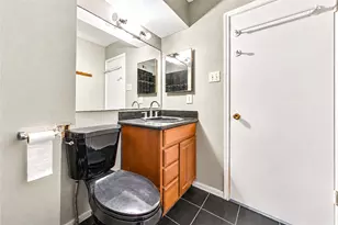 6606 De Moss Dr, Houston, TX 77074 - Photo 38