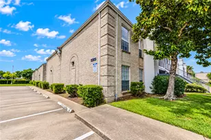 6606 De Moss Dr, Houston, TX 77074 - Photo 16