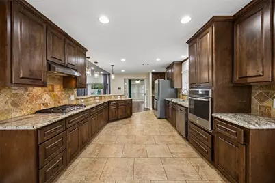 1613 S Hood Street, Alvin, TX 77511 - Photo 6