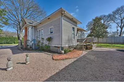 303 Ross Street, Brenham, TX 77833 - Photo 38