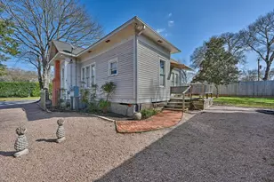 303 Ross St, Brenham, TX 77833 - Photo 38