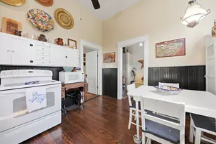 303 Ross St, Brenham, TX 77833 - Photo 18