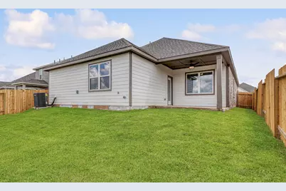 15761 Bayberry Trace Drive, Conroe, TX 77303 - Photo 2