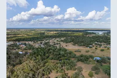 1102 Private Road 2332, Giddings, TX 78942 - Photo 36