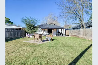 4910 27th Street, Dickinson, TX 77539 - Photo 14