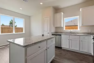 10362 Red Cardinal Dr, Cleveland, TX 77328 - Photo 10